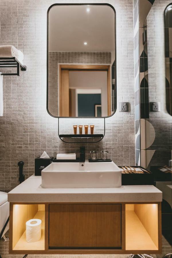 Macalister Hotel Managed By The Ascott Limited George Town Eksteriør billede